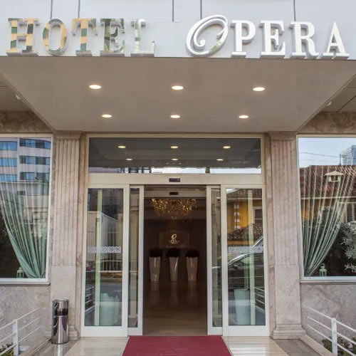 Hotel Opera